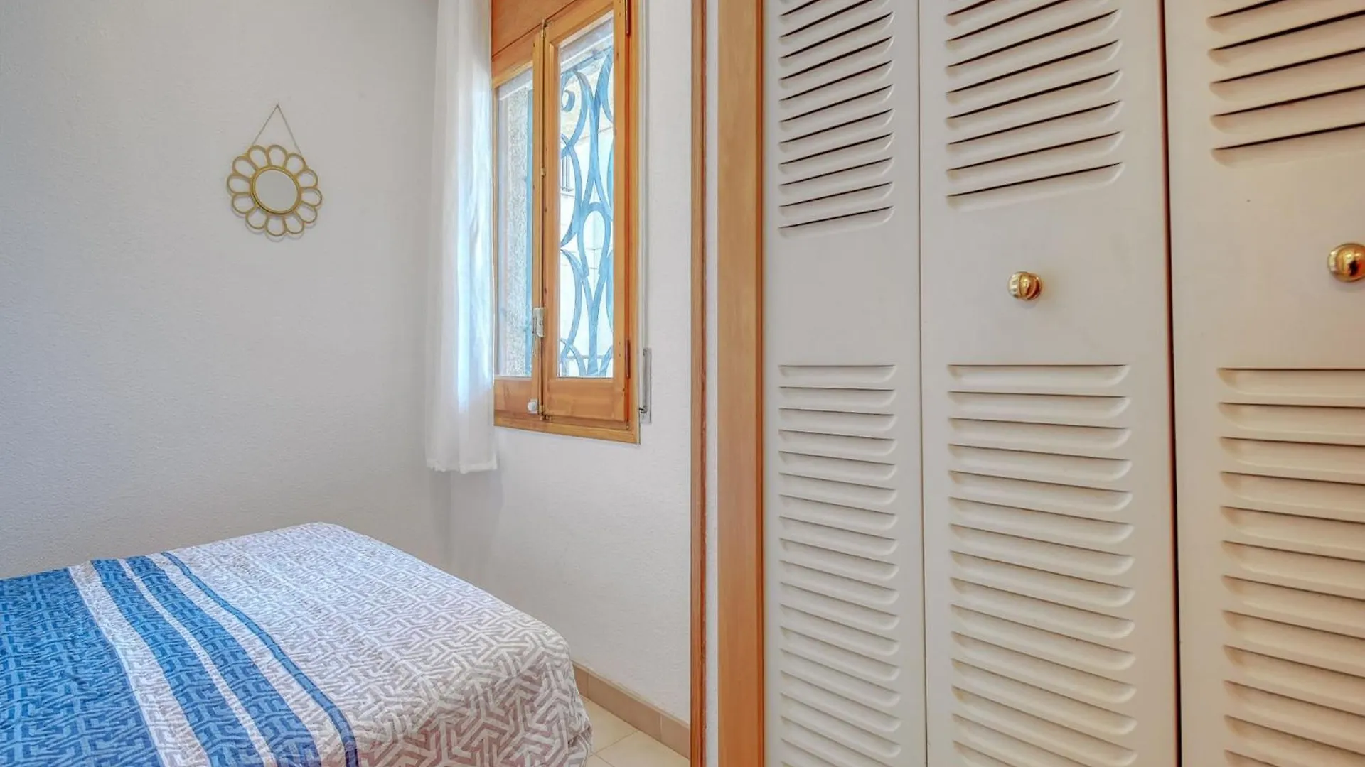 Beautiful Apartment With View Roses